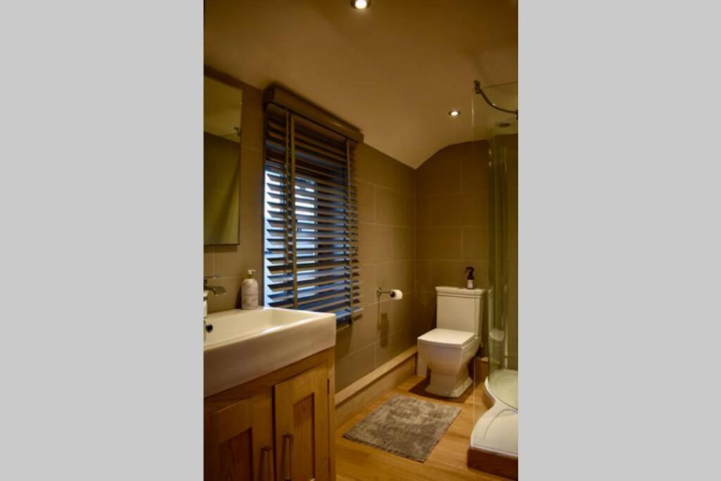 Cross Keys Cottage Holiday Let 비숍캐슬 외부 사진